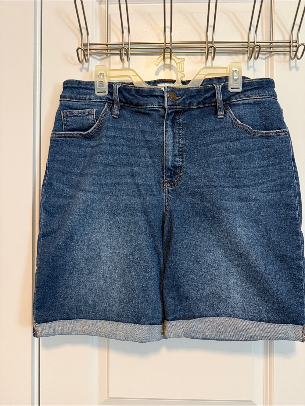Ava & Viv - Classic Dark Blue Denim Shorts -16W